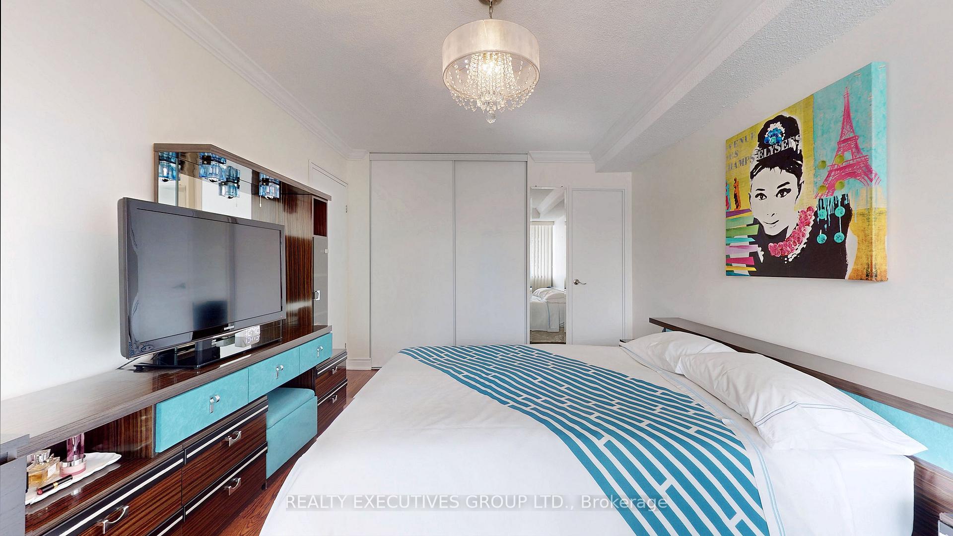 Photo 20 of Unit 303, 8111 Yonge Street, Markham, Royal Orchard — HOMEH