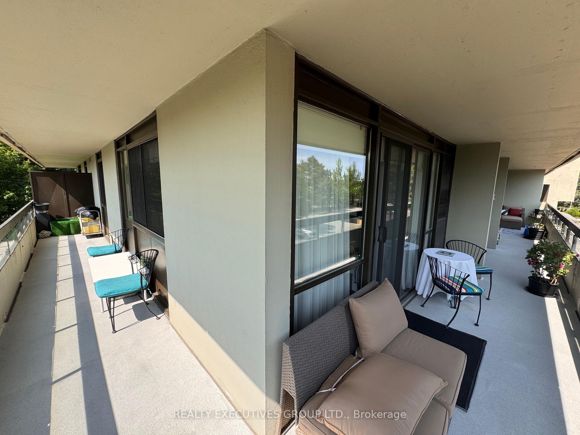 Photo 30 of Unit 303, 8111 Yonge Street, Markham, Royal Orchard — HOMEH