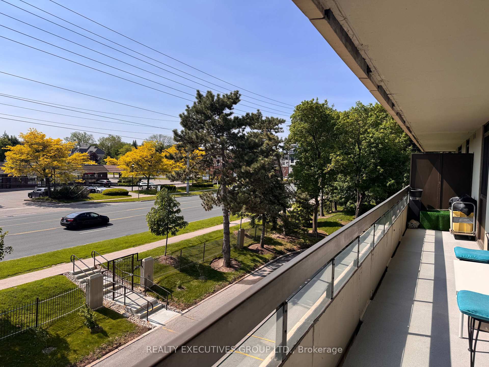 Photo 35 of Unit 303, 8111 Yonge Street, Markham, Royal Orchard — HOMEH