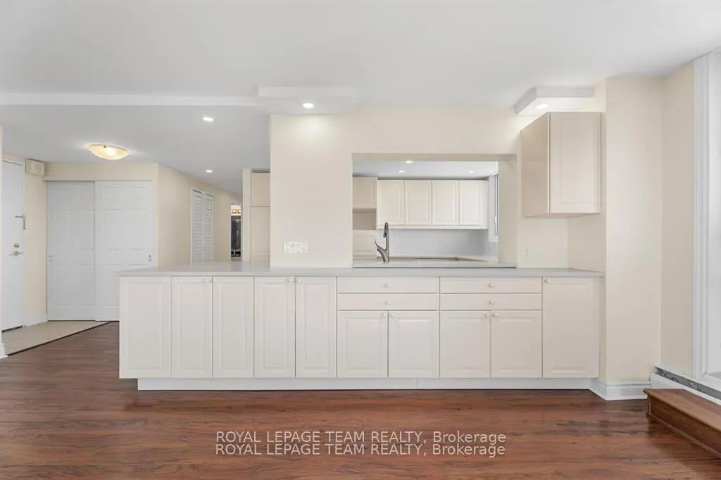 Photo 8 of Unit 2004, 415 Greenview Avenue, Ottawa, Britannia — HOMEH