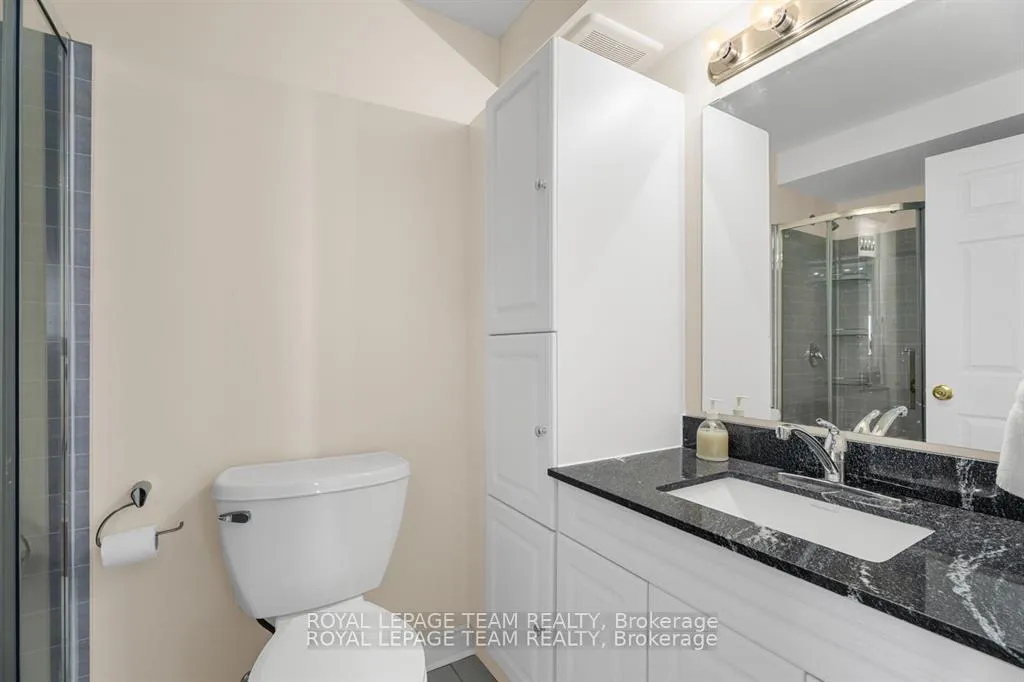 Photo 14 of Unit 2004, 415 Greenview Avenue, Ottawa, Britannia — HOMEH