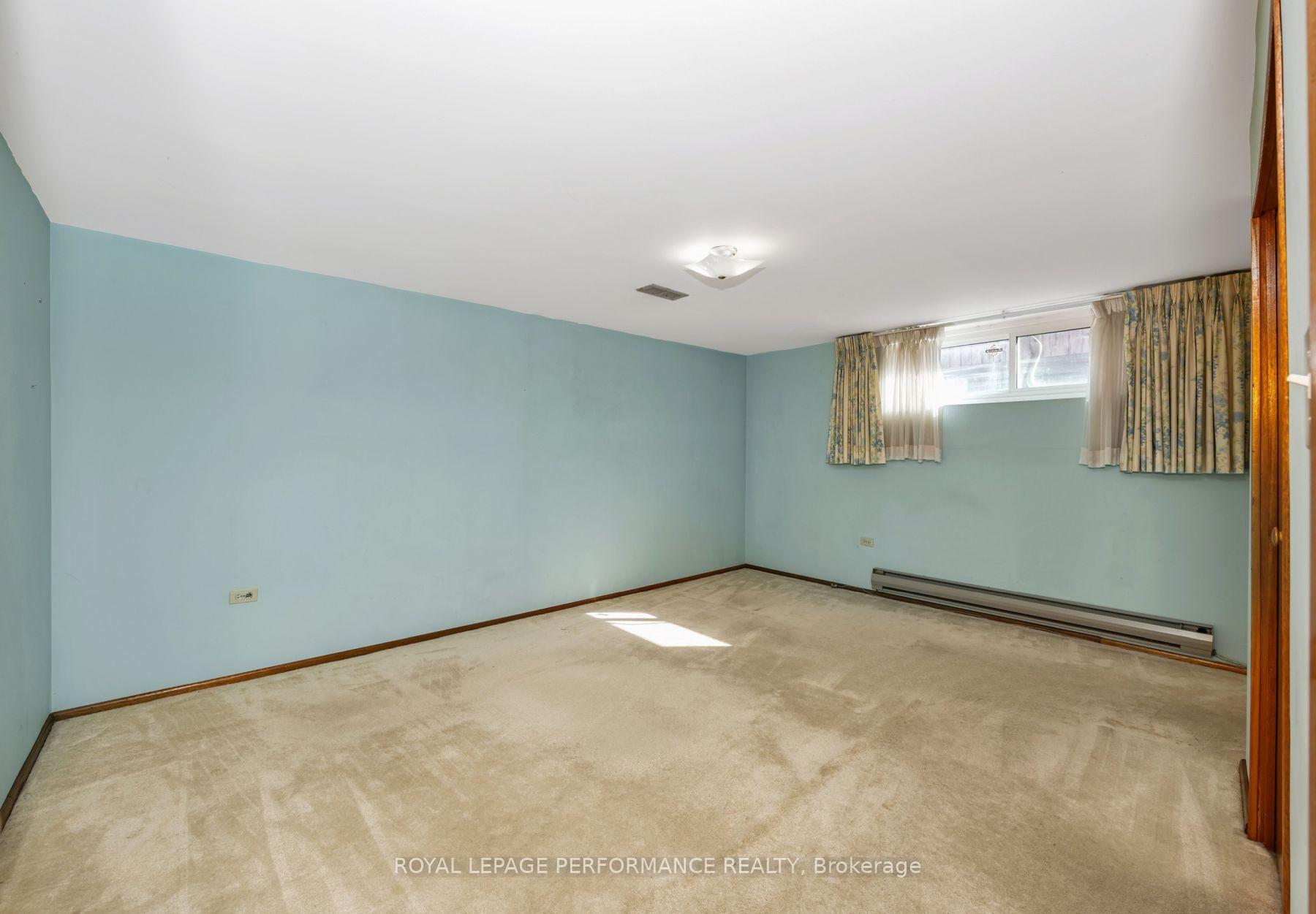 Photo 41 of 586 Sherbourne Road, Ottawa, Carlingwood — HOMEH