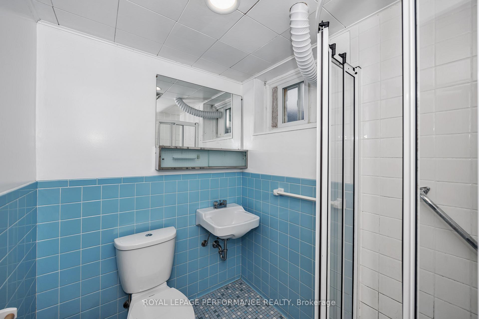Photo 30 of 586 Sherbourne Road, Ottawa, Carlingwood — HOMEH