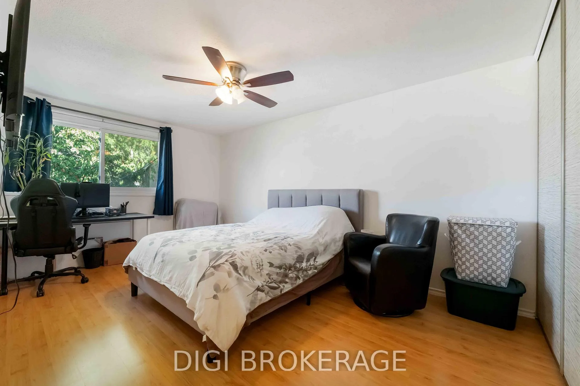Photo 19 of 1422 Lassiter Terrace, Ottawa, Beaconwood — HOMEH