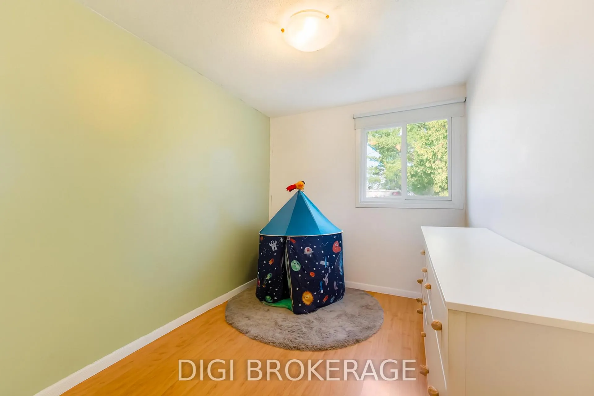 Photo 20 of 1422 Lassiter Terrace, Ottawa, Beaconwood — HOMEH