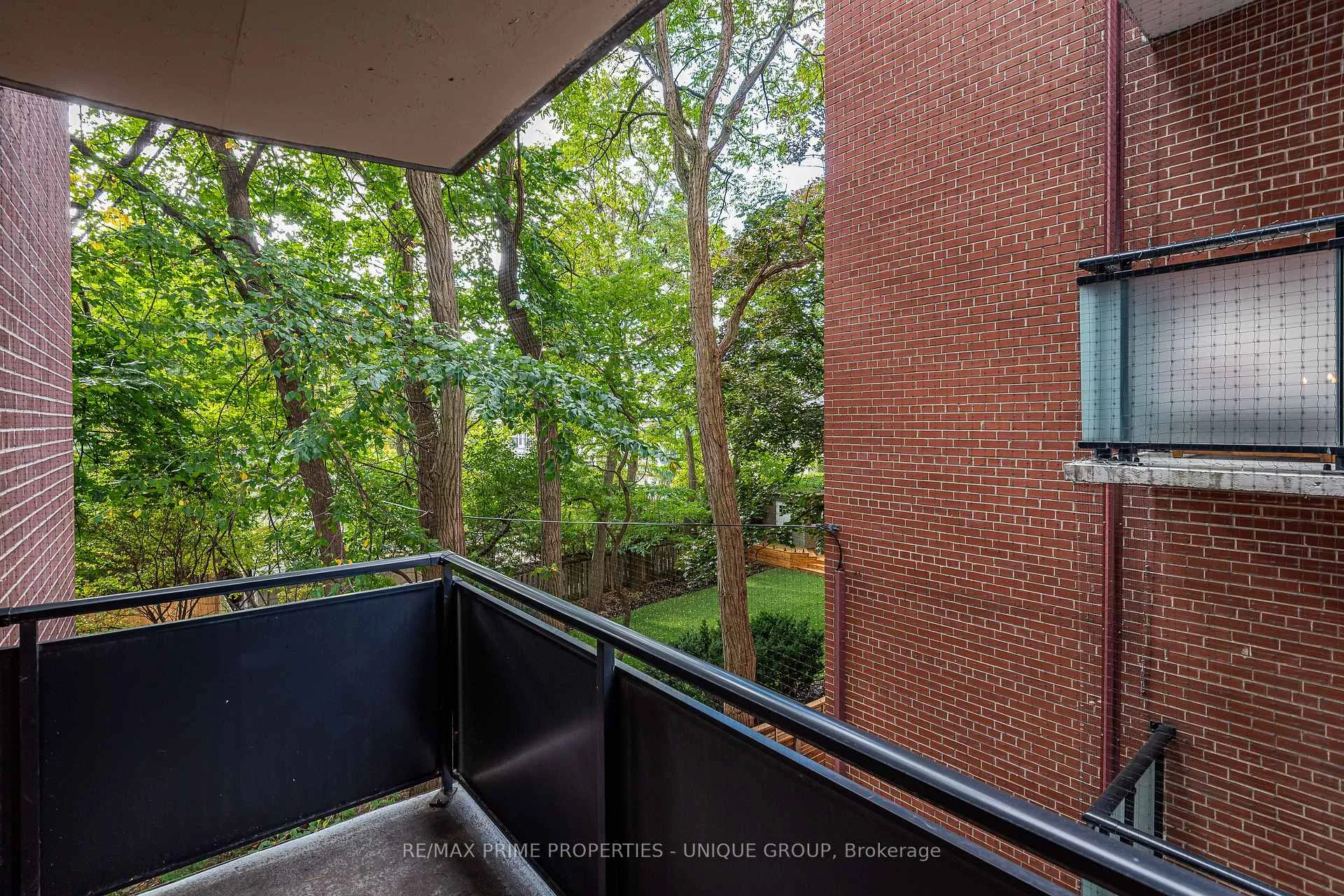 Photo 10 of Unit 303, 78 Warren Road, Toronto, Casa Loma — HOMEH