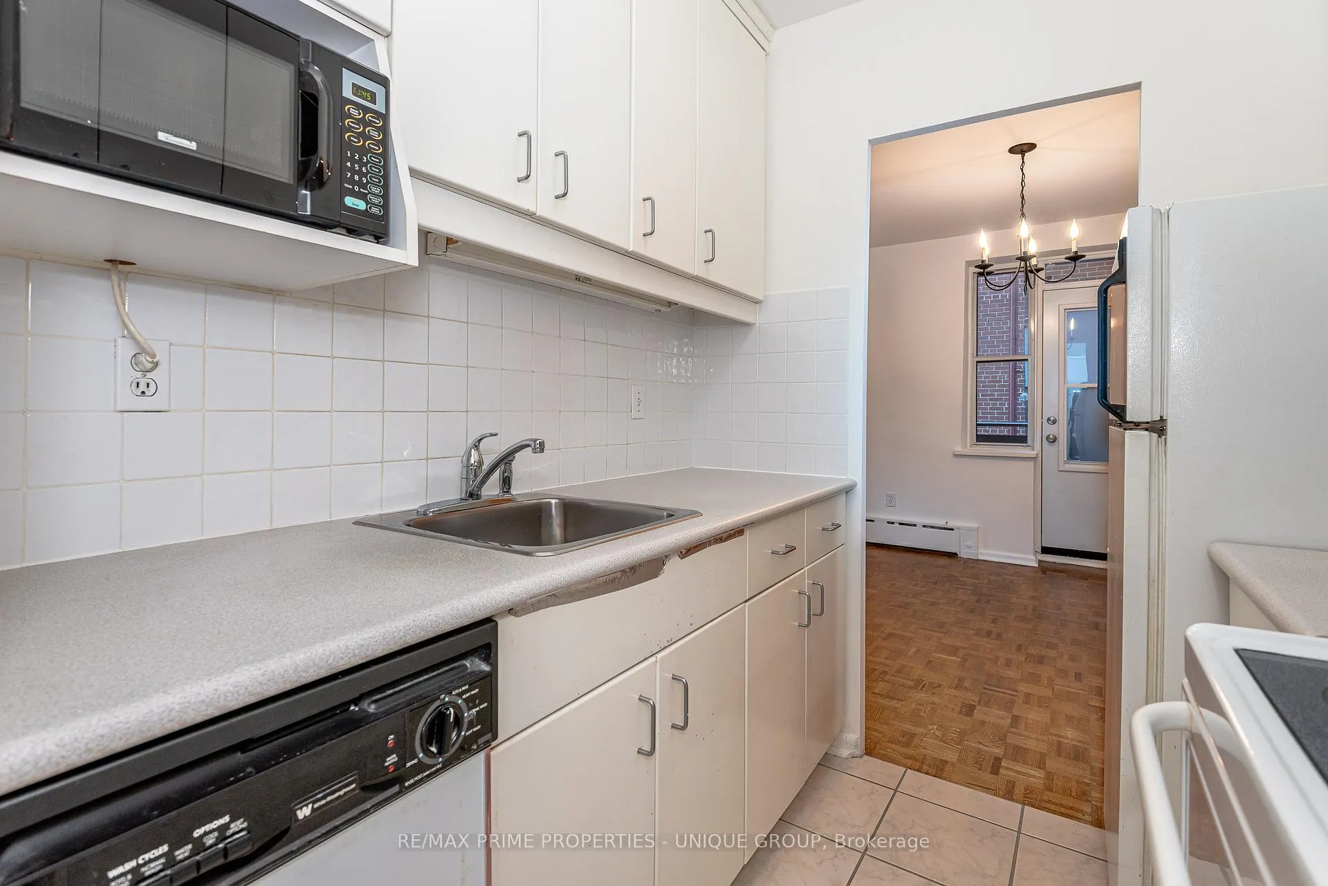 Photo 12 of Unit 303, 78 Warren Road, Toronto, Casa Loma — HOMEH