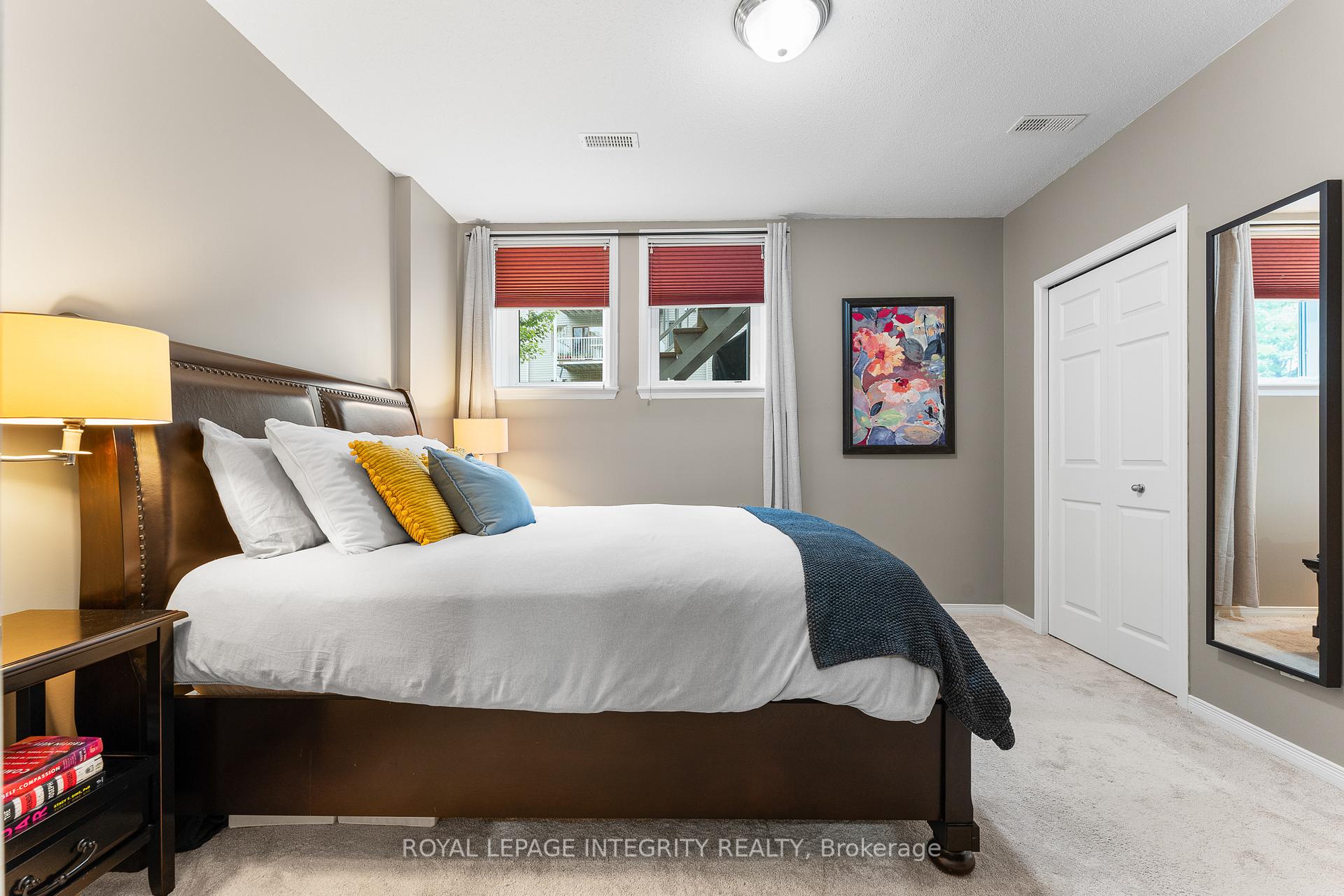 Photo 17 of 632 Reardon Private, Ottawa, Heron Gate/Industrial Park — HOMEH