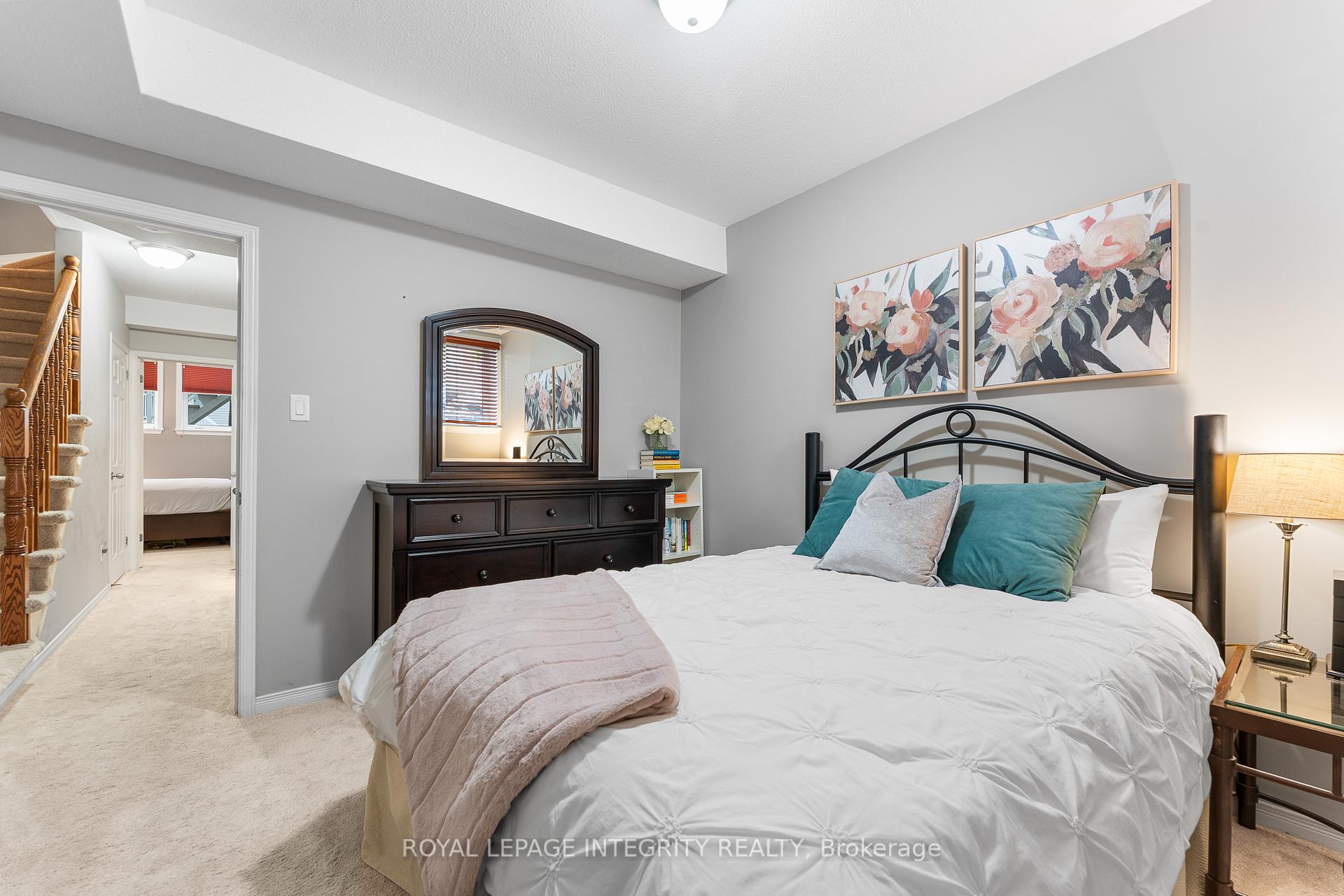 Photo 22 of 632 Reardon Private, Ottawa, Heron Gate/Industrial Park — HOMEH
