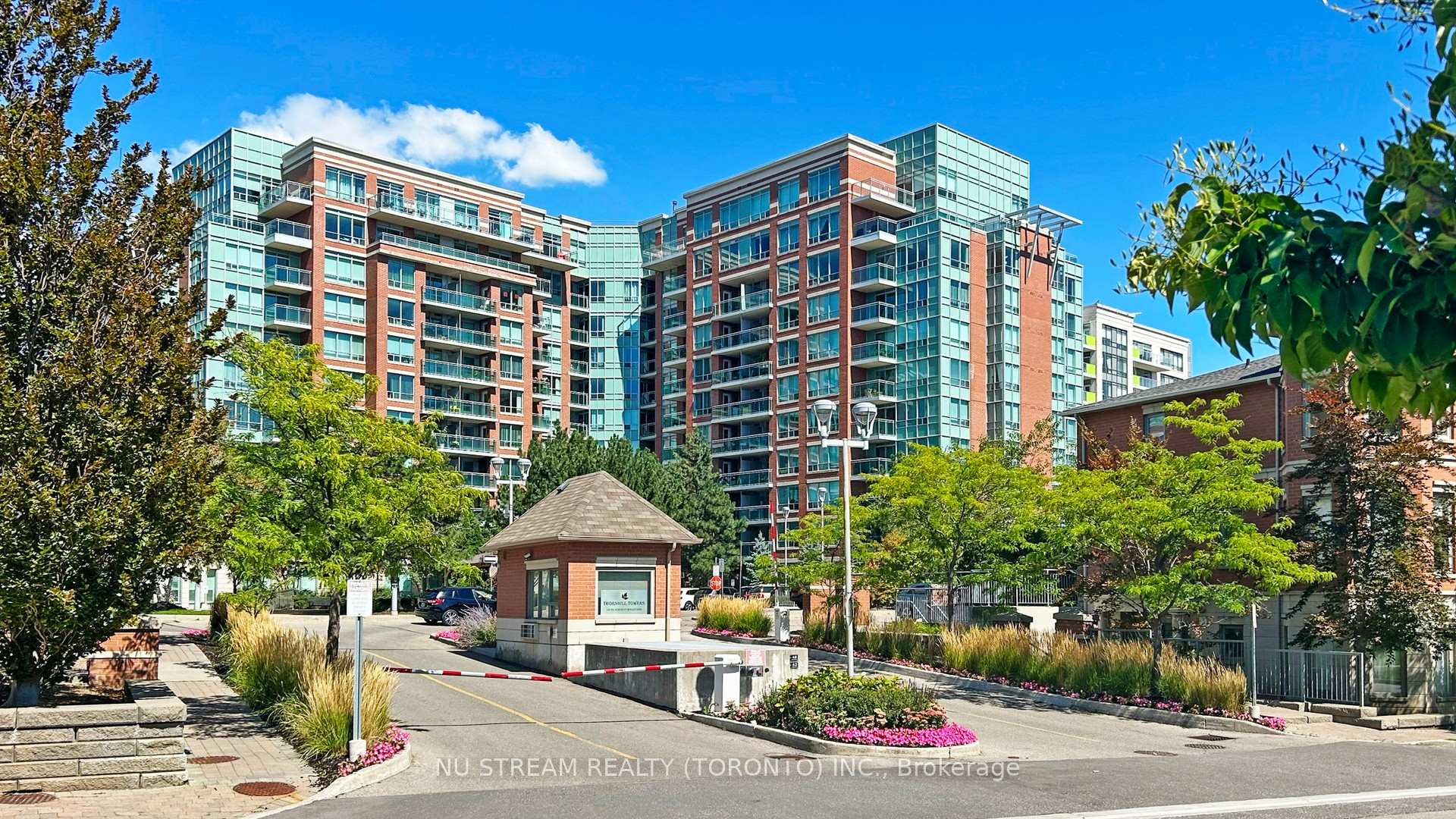 Photo 1 of Unit 1020, 62 Suncrest Boulevard, Markham, Commerce Valley — HOMEH