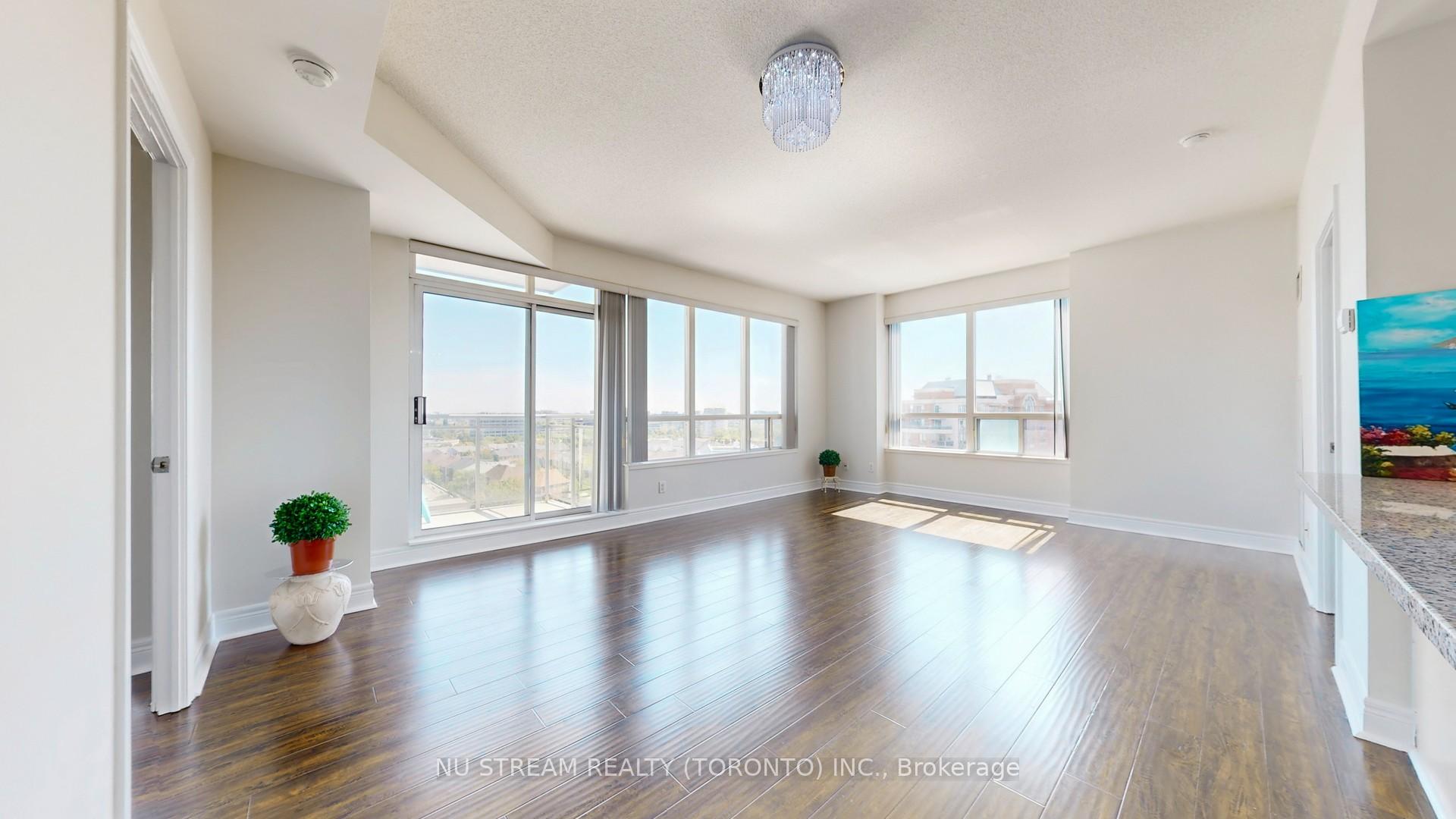 Photo 6 of Unit 1020, 62 Suncrest Boulevard, Markham, Commerce Valley — HOMEH