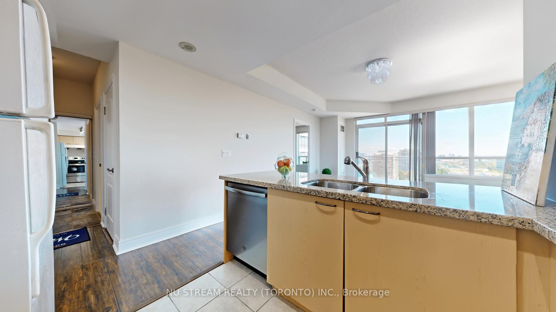 Photo 16 of Unit 1020, 62 Suncrest Boulevard, Markham, Commerce Valley — HOMEH