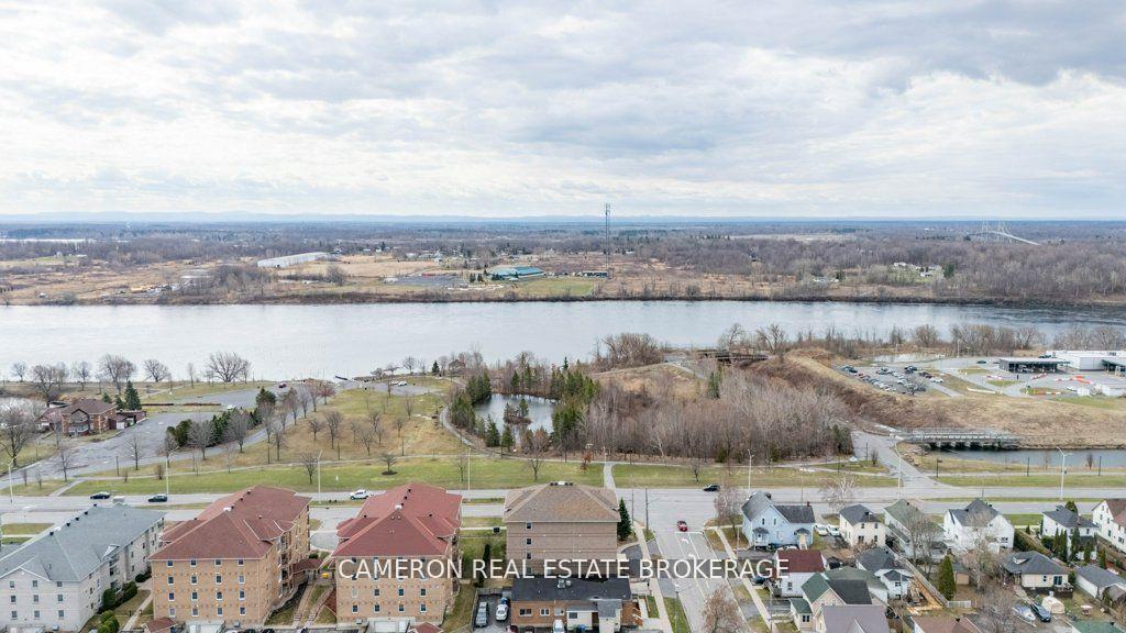 Photo 3 of Unit 102, 341 Water Street W, Cornwall — HOMEH