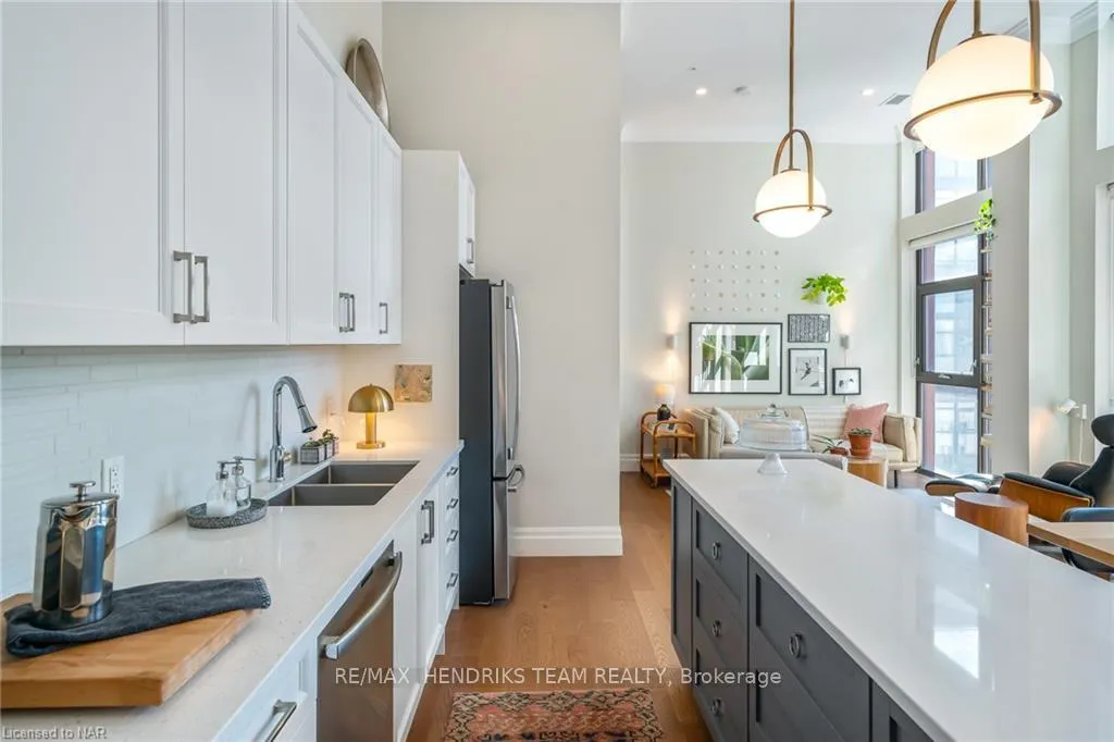 Photo 16 of Unit LPH10, 112 King Street, Hamilton, Beasley — HOMEH
