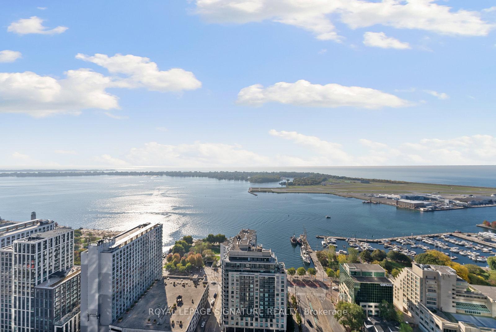 Photo 14 of Unit 4311, 35 Mariner Terrace, Toronto, Waterfront Communities — HOMEH