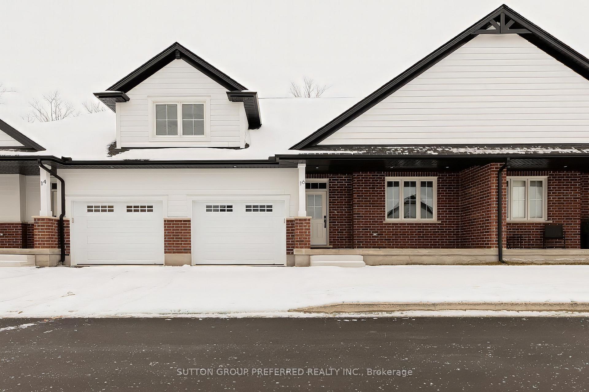 Front of Unit 16, 175 Glengariff Drive
