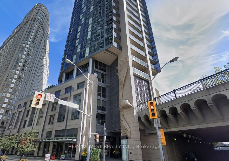 Photo 1 of Unit 1906, 1 The Esplanade Avenue, Toronto, Church-Yonge Corridor — HOMEH