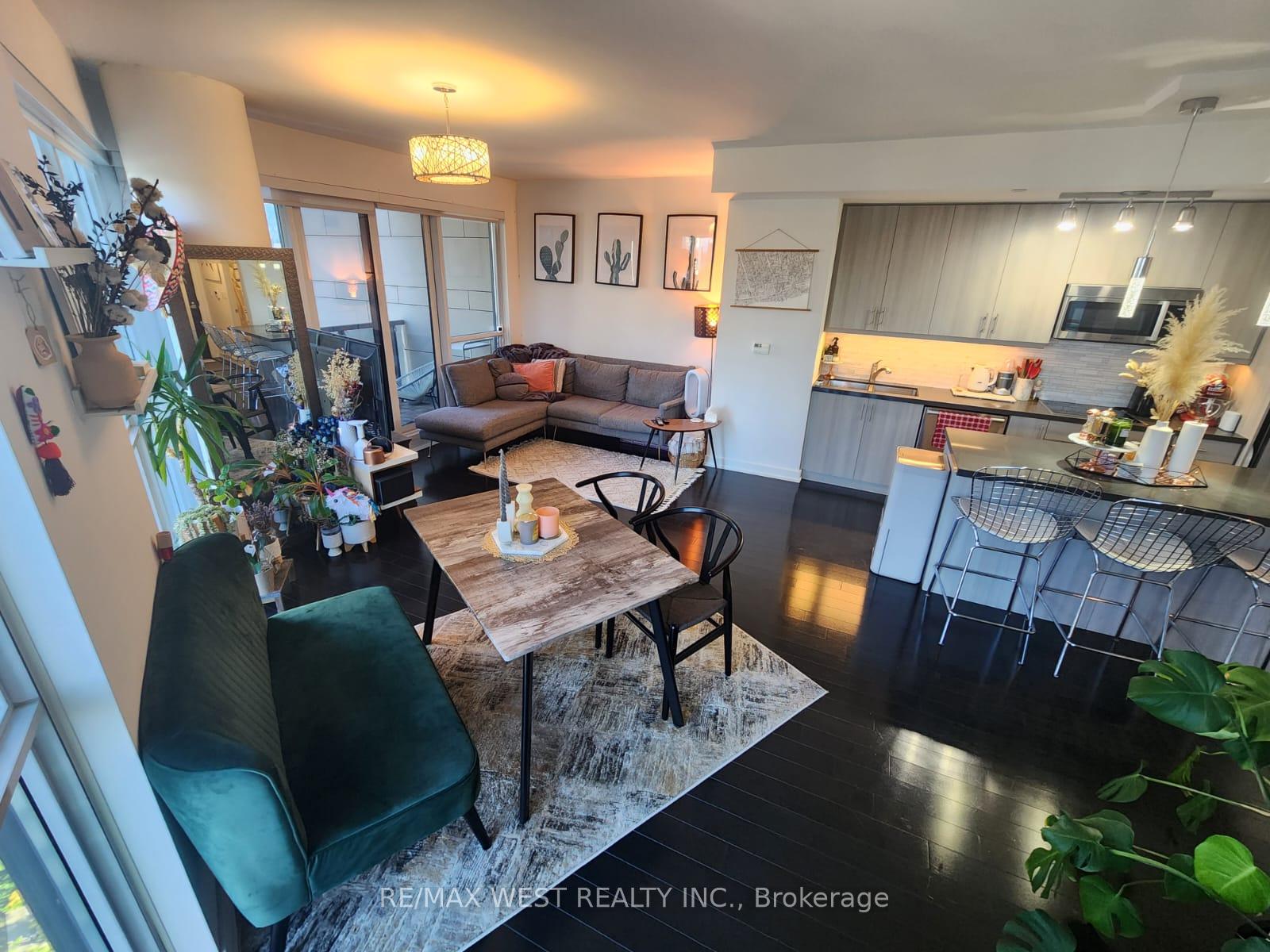Photo 22 of Unit 1906, 1 The Esplanade Avenue, Toronto, Church-Yonge Corridor — HOMEH