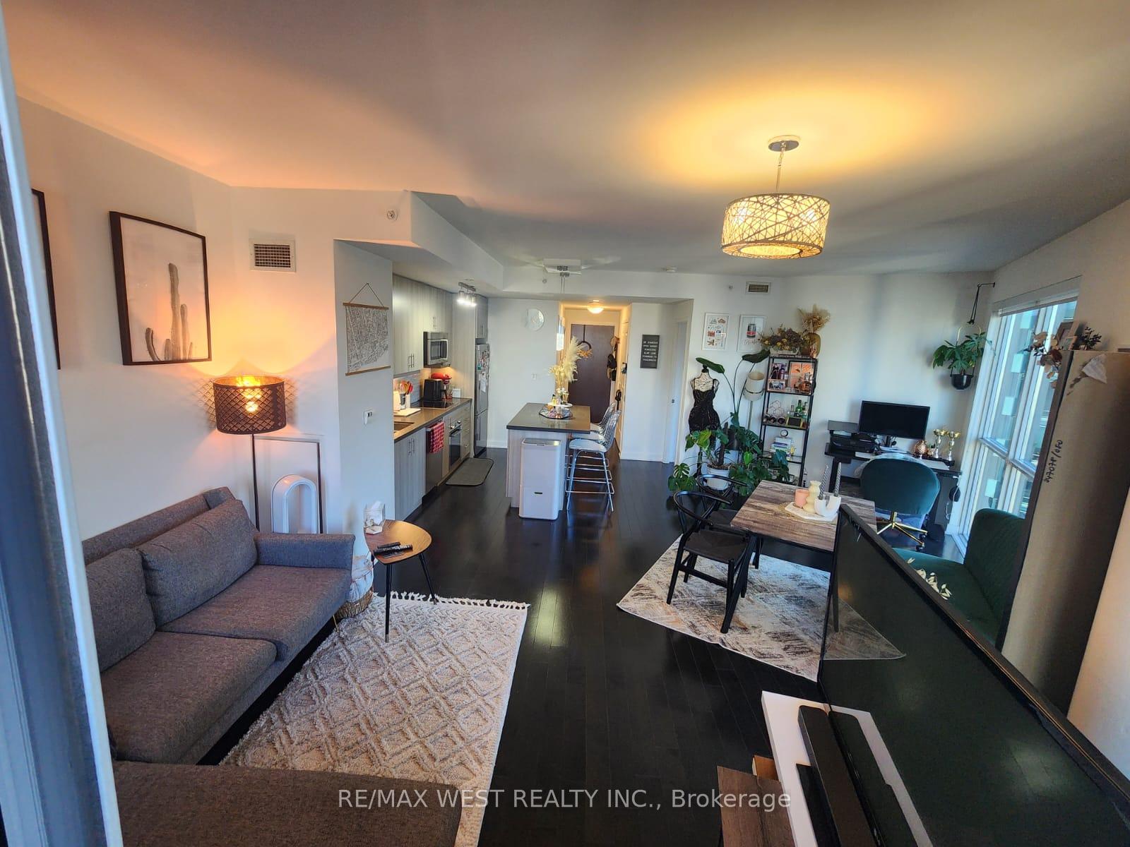Photo 26 of Unit 1906, 1 The Esplanade Avenue, Toronto, Church-Yonge Corridor — HOMEH