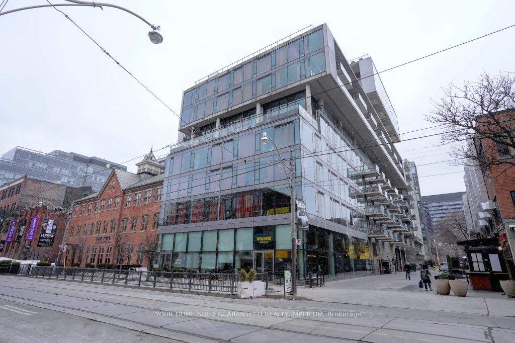 Photo 1 of Unit 823, 560 King Street, Toronto, Waterfront Communities — HOMEH