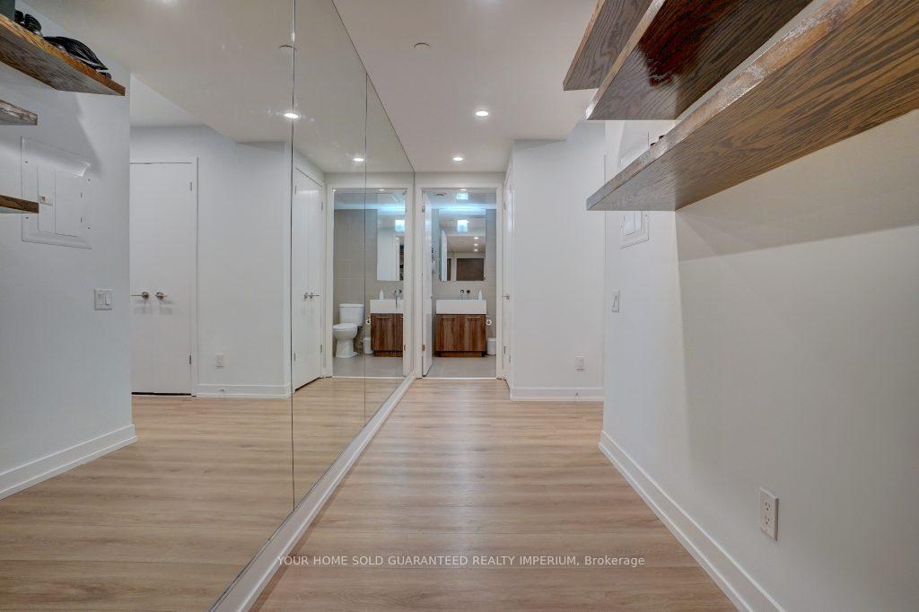 Photo 2 of Unit 823, 560 King Street, Toronto, Waterfront Communities — HOMEH