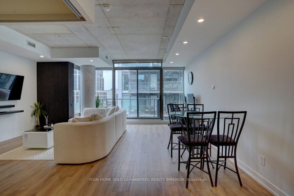 Photo 11 of Unit 823, 560 King Street, Toronto, Waterfront Communities — HOMEH