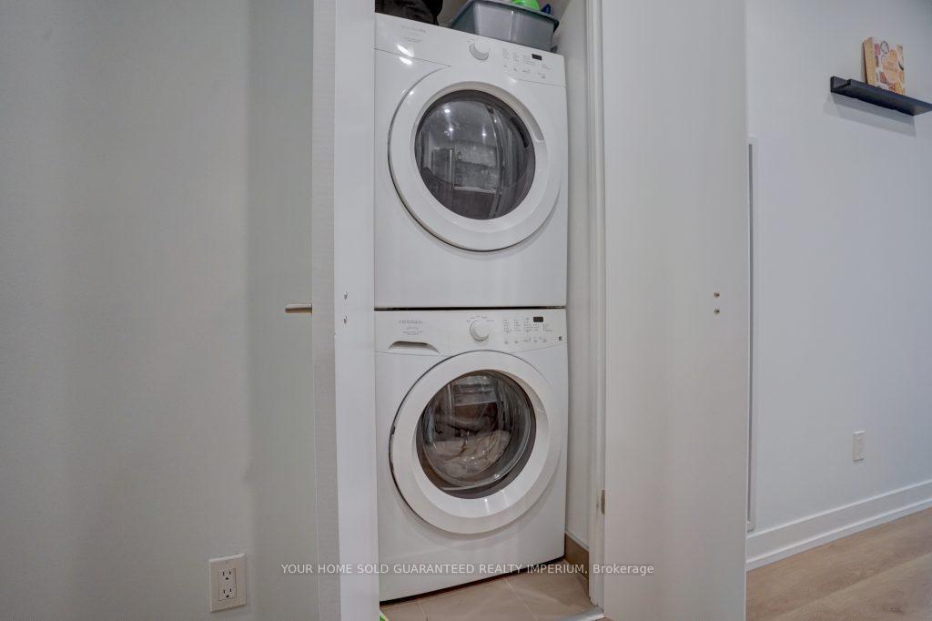 Photo 13 of Unit 823, 560 King Street, Toronto, Waterfront Communities — HOMEH