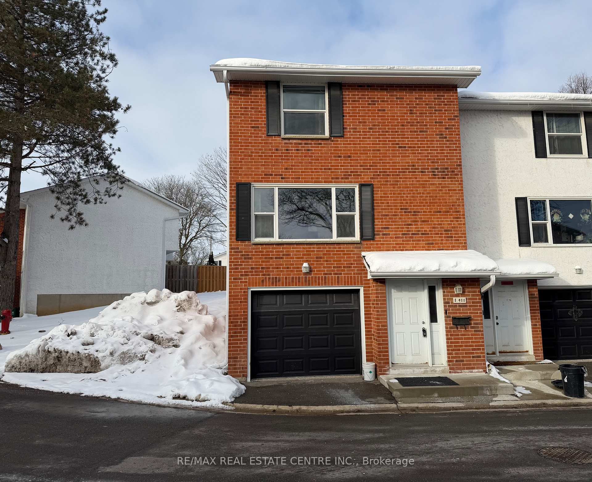 Photo 1 of Unit 1, 411 Keats Way, Waterloo, Beechwood West — HOMEH