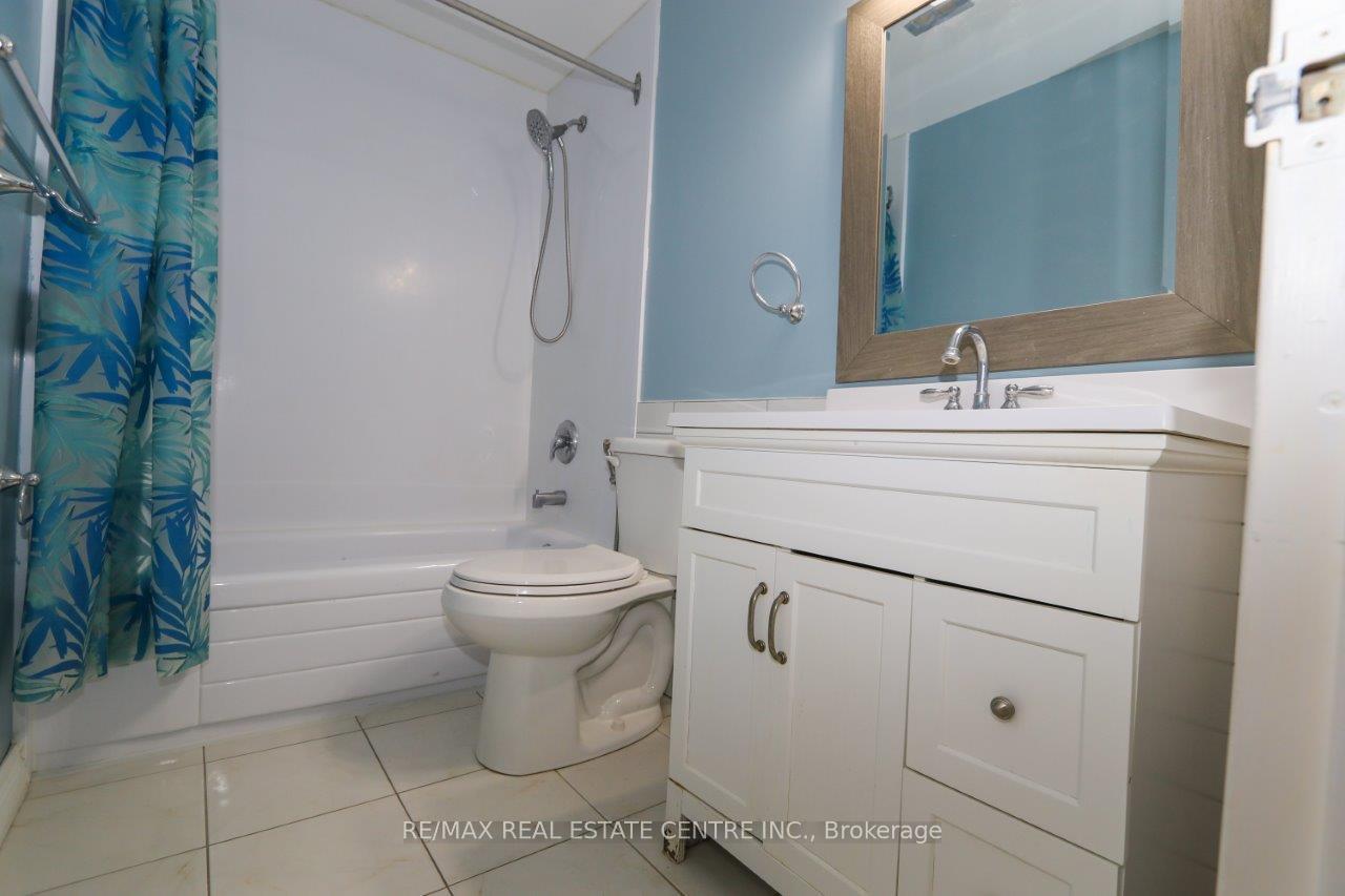 Photo 19 of Unit 1, 411 Keats Way, Waterloo, Beechwood West — HOMEH