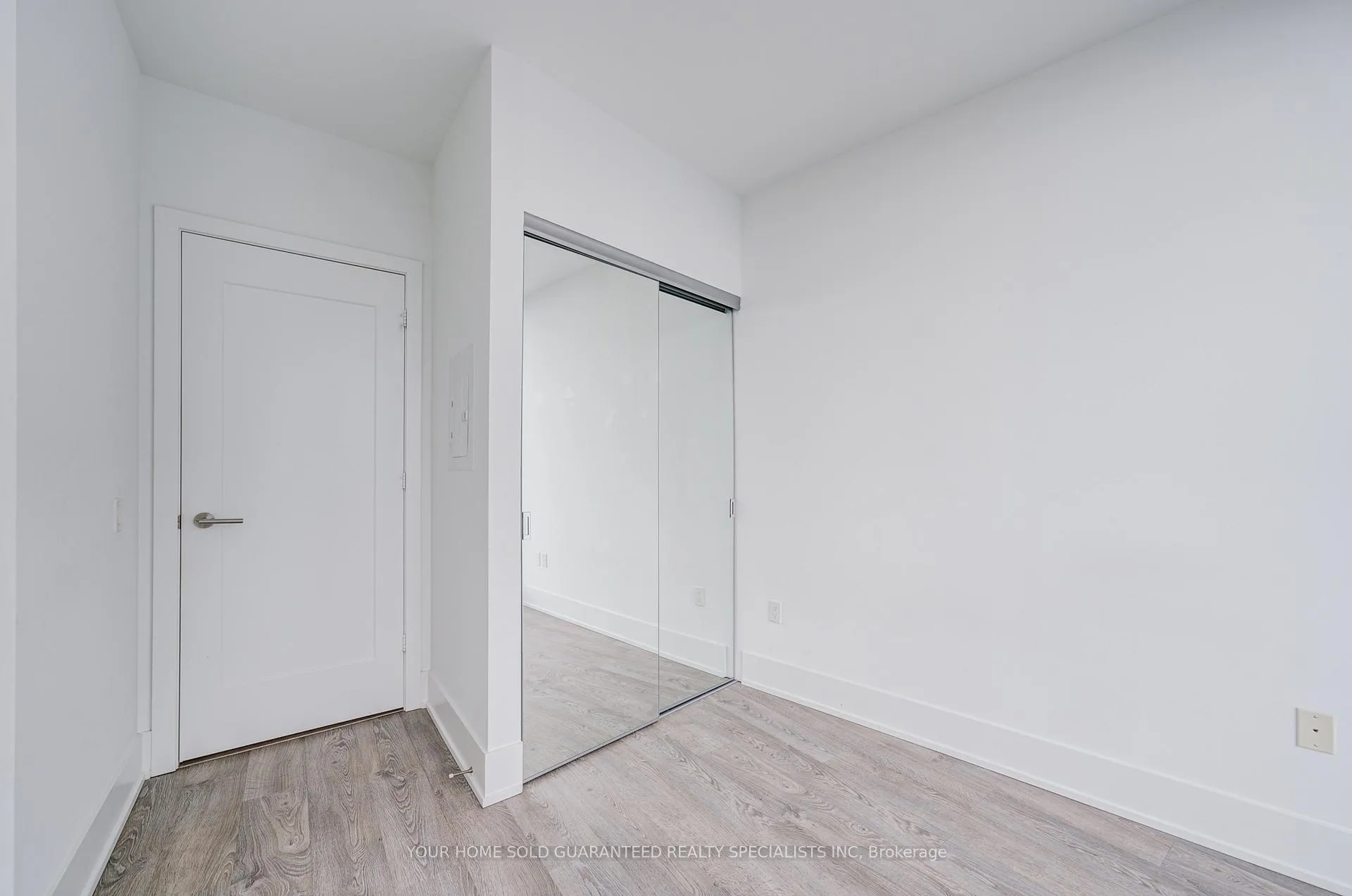 Photo 21 of Unit 4705, 10 York Street, Toronto, Waterfront Communities — HOMEH
