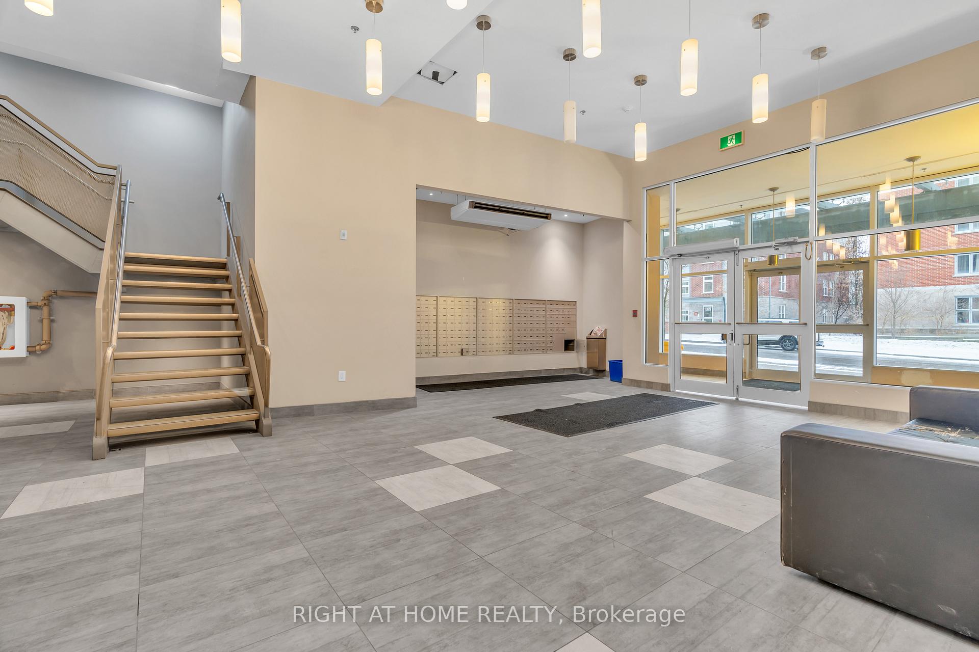 Photo 4 of Unit 703, 280 Lester Street, Waterloo — HOMEH