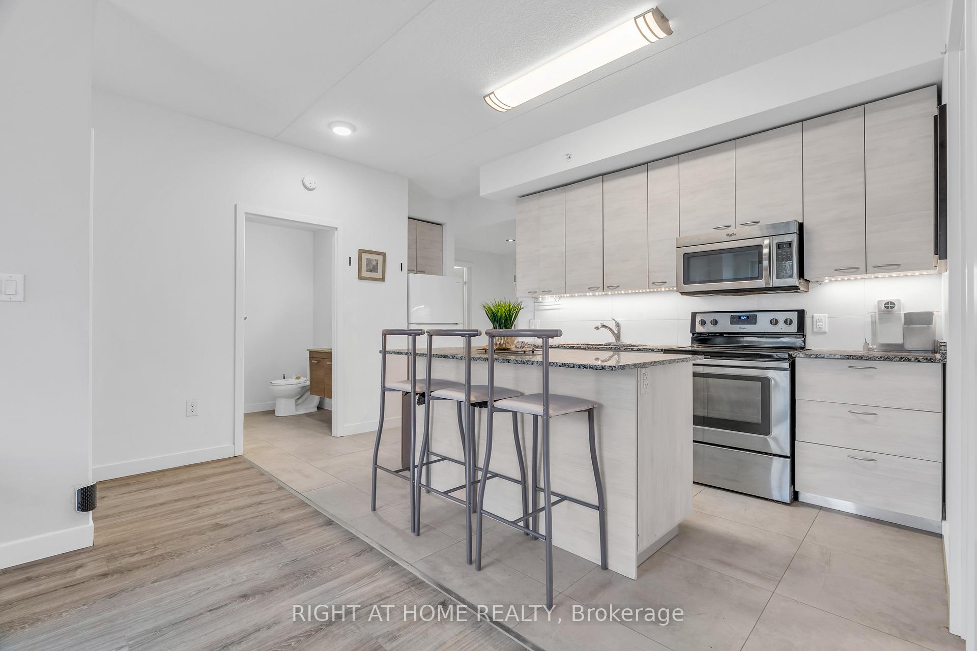 Photo 13 of Unit 703, 280 Lester Street, Waterloo — HOMEH