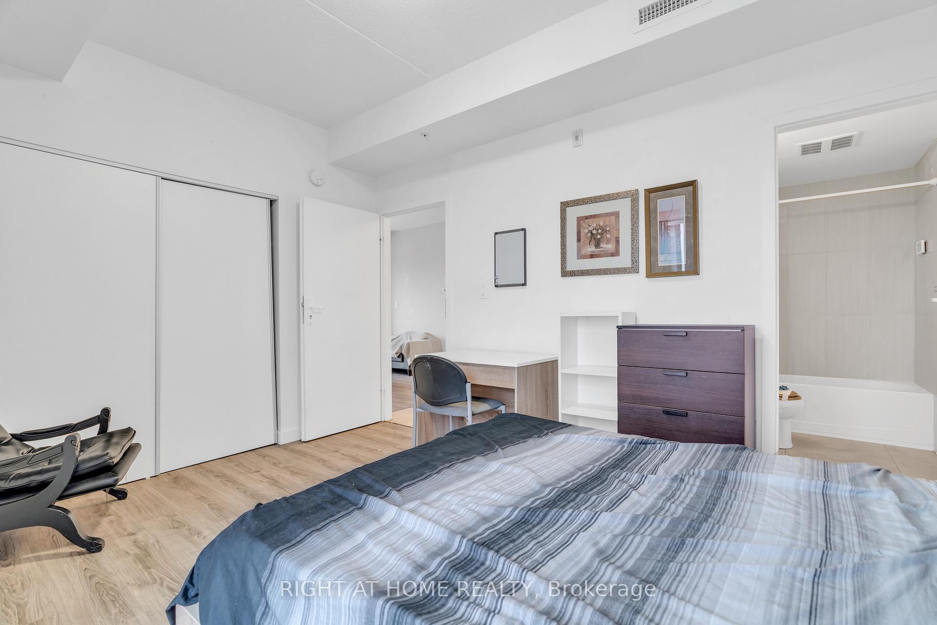 Photo 33 of Unit 703, 280 Lester Street, Waterloo — HOMEH