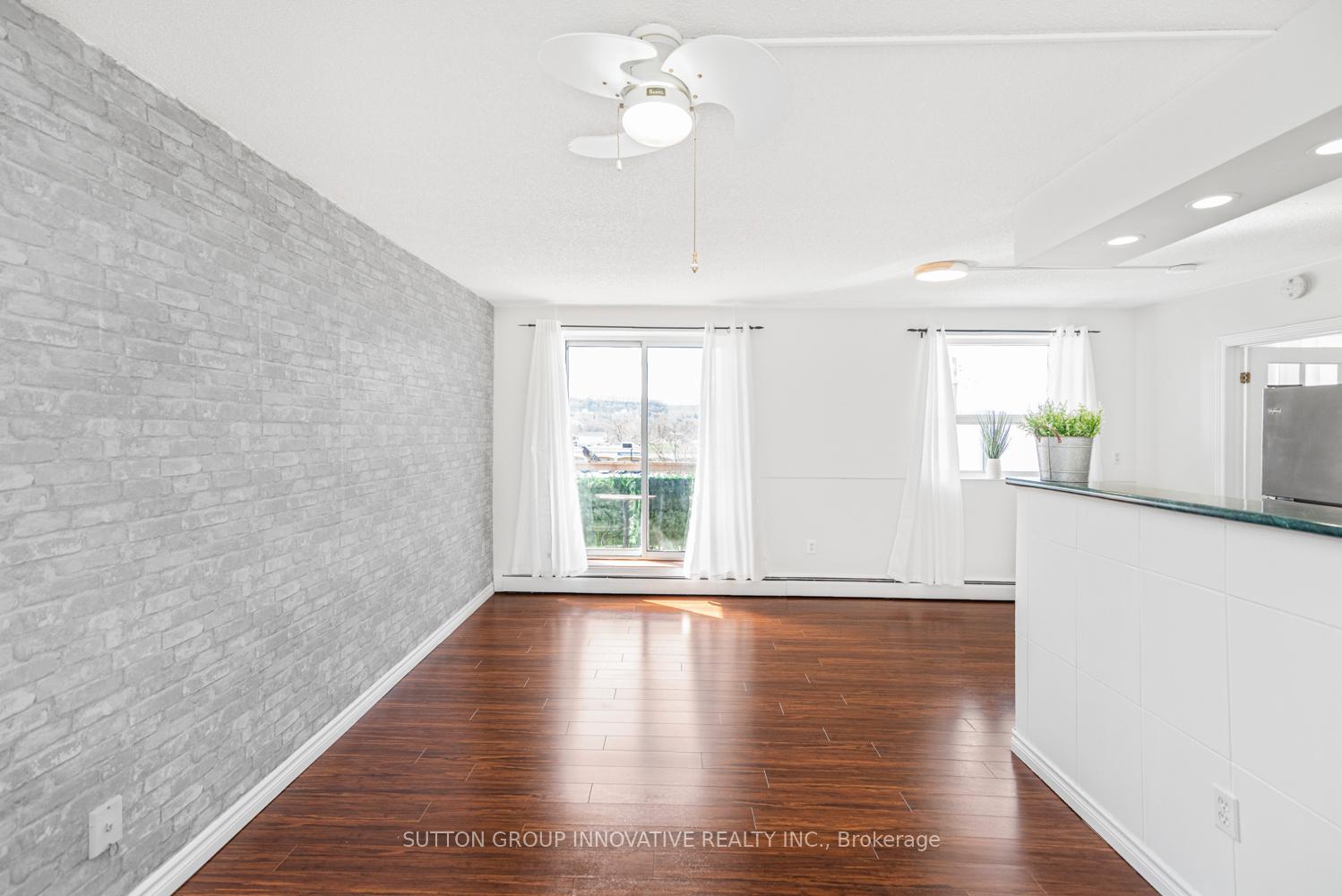 Photo 5 of Unit 404, 851 Queenston Road, Hamilton, Riverdale — HOMEH