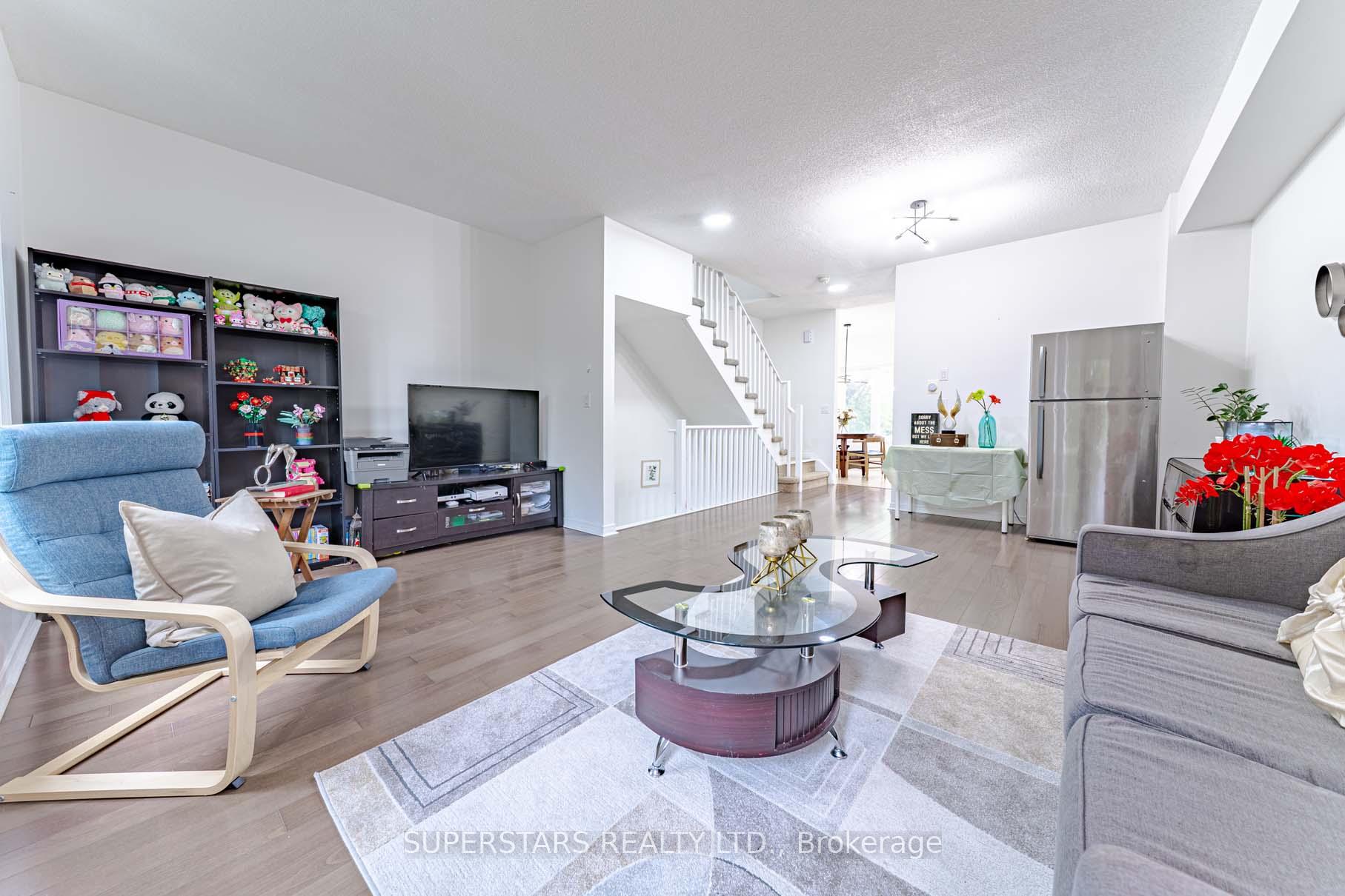 Photo 5 of Unit TH4, 4608 Steeles Avenue E, Markham, Milliken Mills East — HOMEH