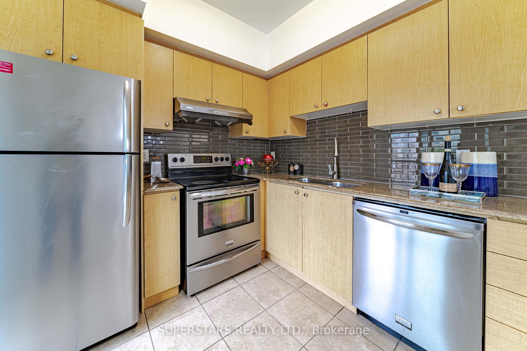 Photo 6 of Unit TH4, 4608 Steeles Avenue E, Markham, Milliken Mills East — HOMEH
