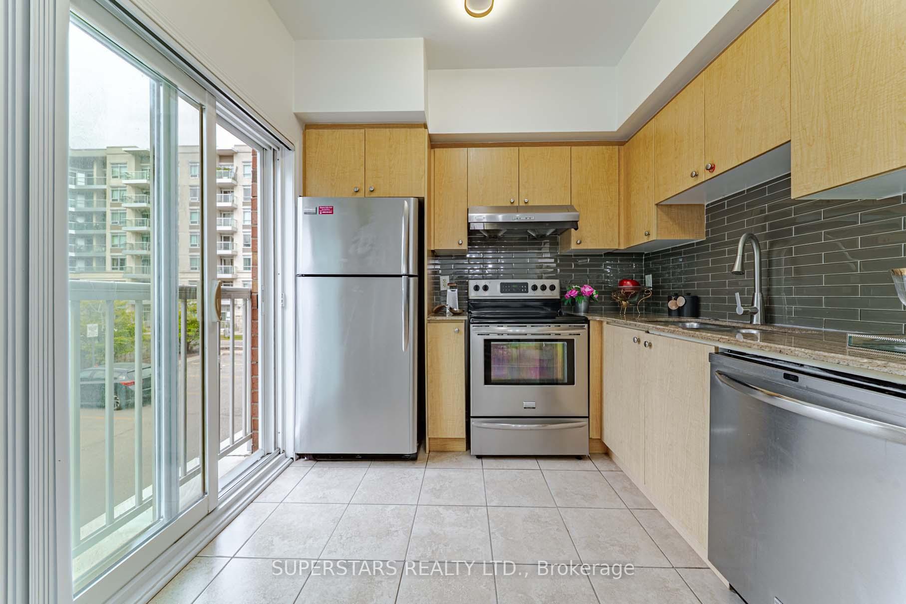 Photo 7 of Unit TH4, 4608 Steeles Avenue E, Markham, Milliken Mills East — HOMEH