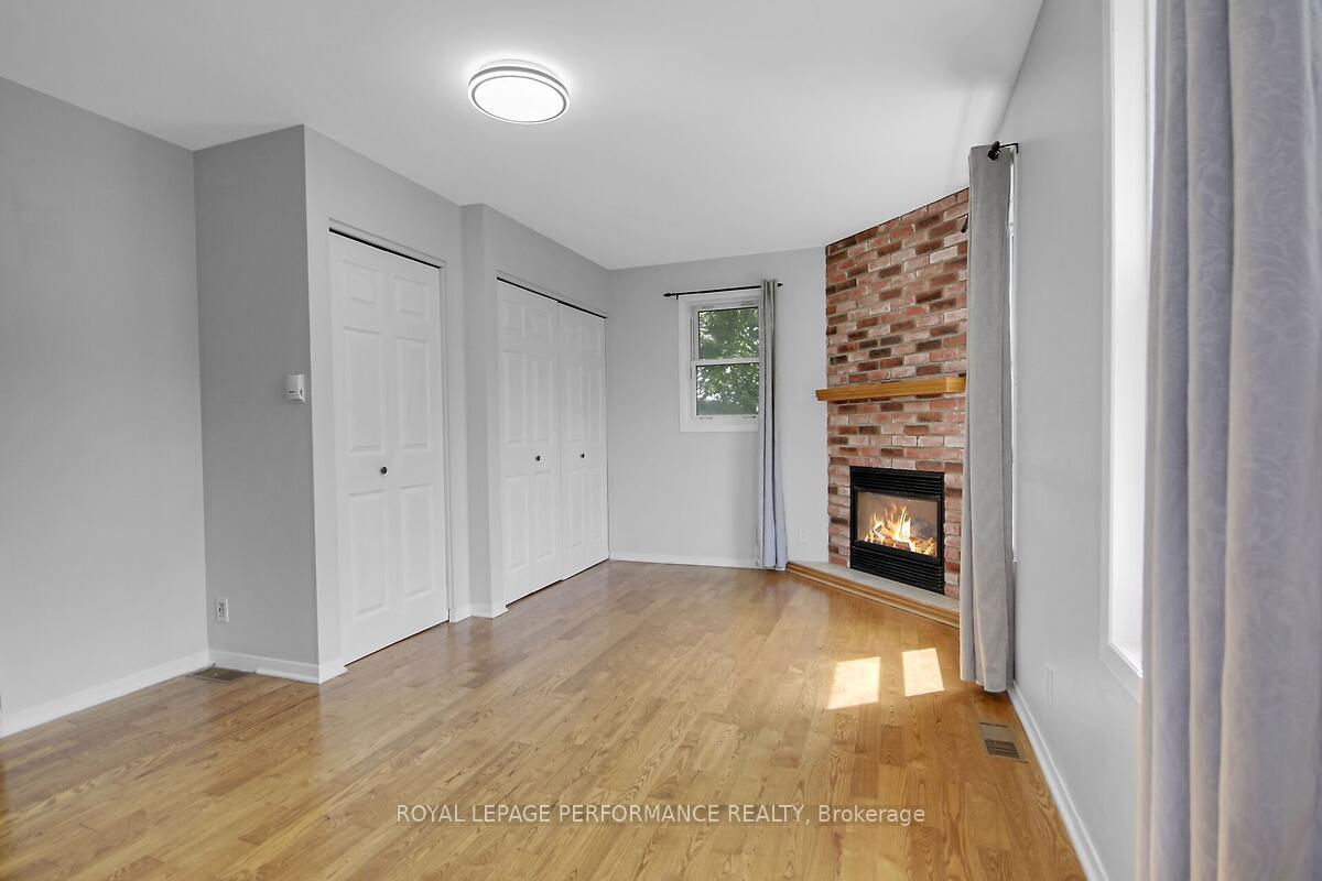 Photo 15 of 6 Twin Terrace, Ottawa, City View/Skyline/Fisher Heights/Parkwood Hills — HOMEH
