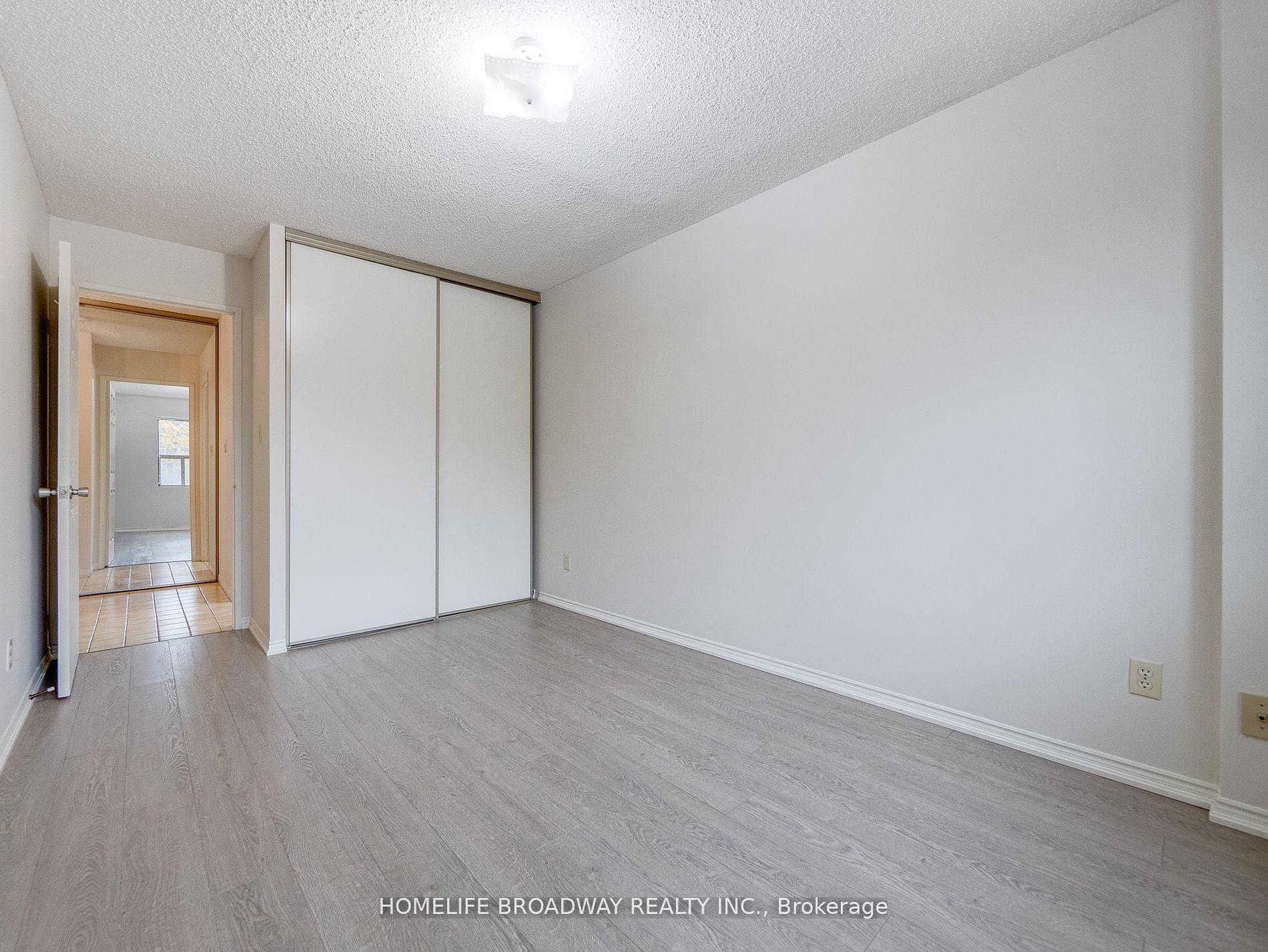 Photo 25 of Unit 104, 300 Keats Way, Waterloo — HOMEH