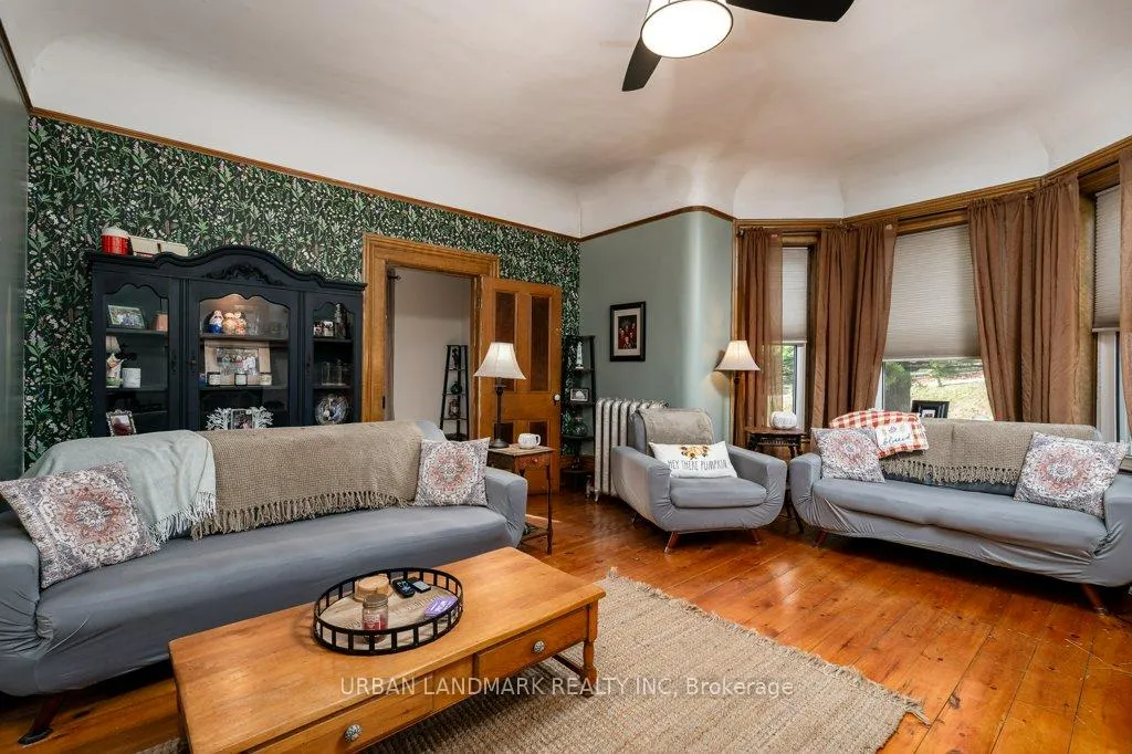 Photo 17 of 49 Prince Albert Street E, Centre Hastings — HOMEH
