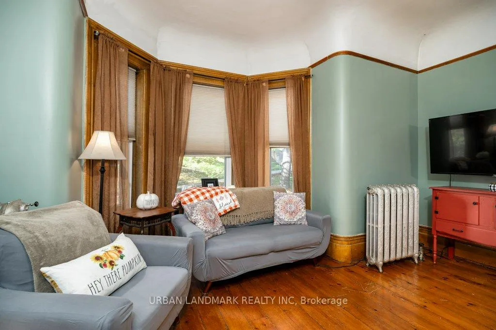 Photo 21 of 49 Prince Albert Street E, Centre Hastings — HOMEH