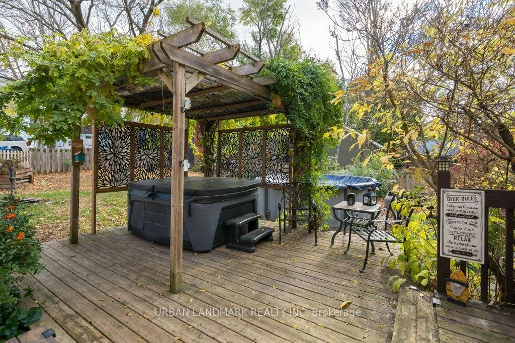 Photo 37 of 49 Prince Albert Street E, Centre Hastings — HOMEH