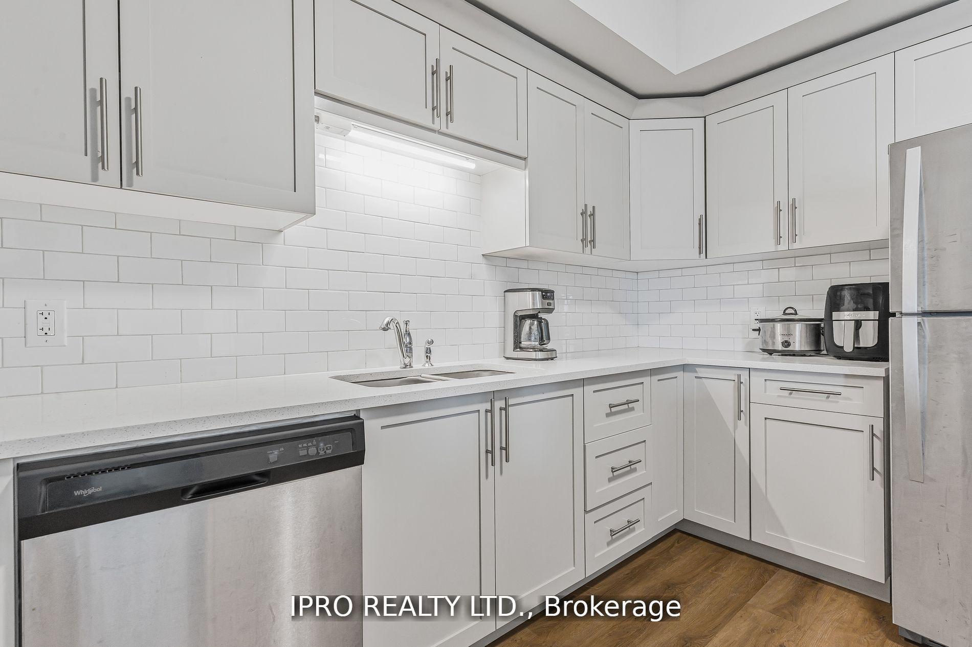 Photo 8 of Unit 307, 120 Summersides Boulevard, Pelham, Fonthill — HOMEH