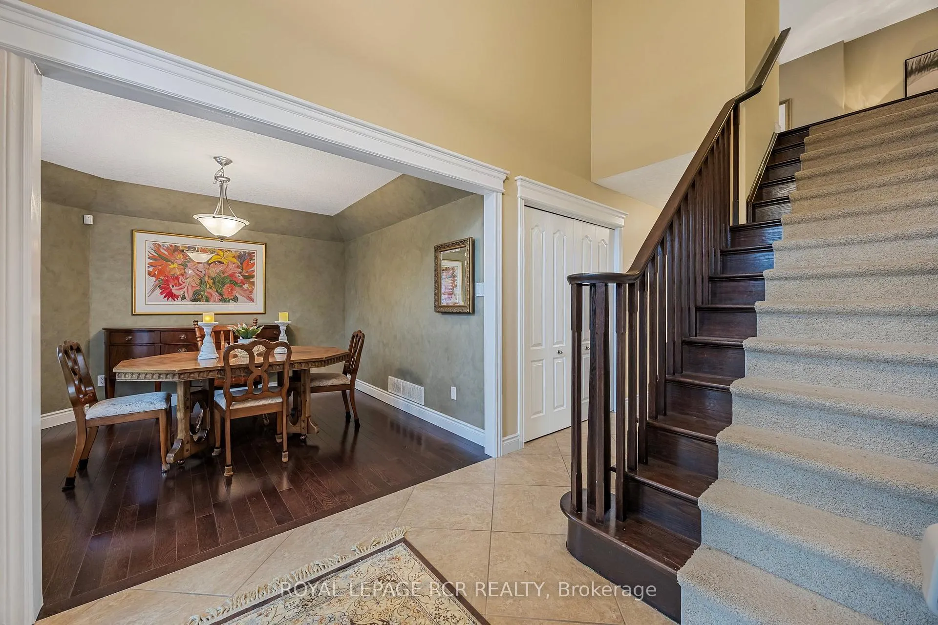 Photo 5 of Unit 4, 1 Reddington Drive, Caledon, Rural Caledon — HOMEH