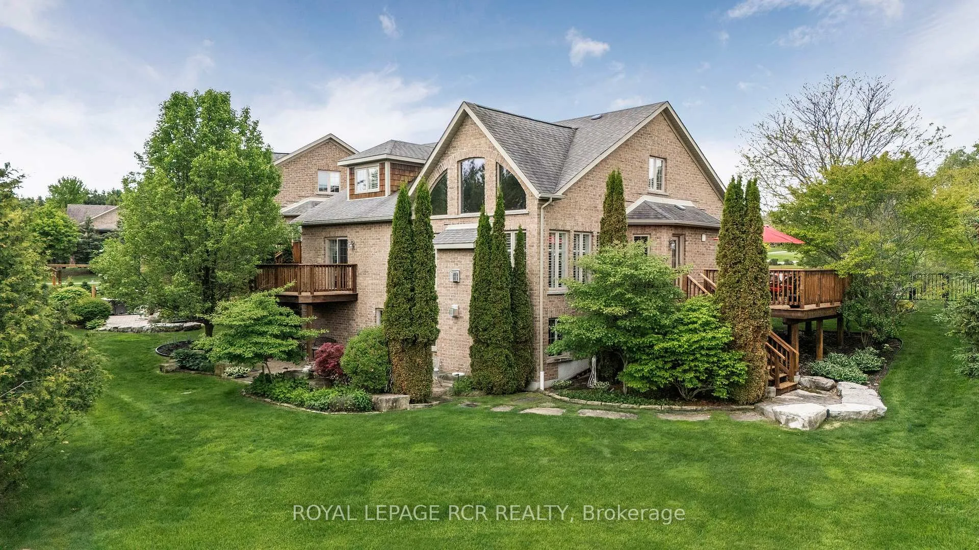 Photo 29 of Unit 4, 1 Reddington Drive, Caledon, Rural Caledon — HOMEH