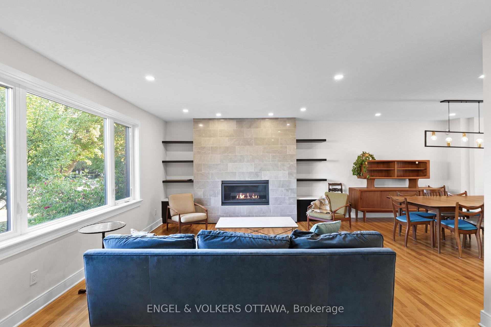 Photo 5 of 826 Quinlan Road, Ottawa, Elmvale Acres — HOMEH