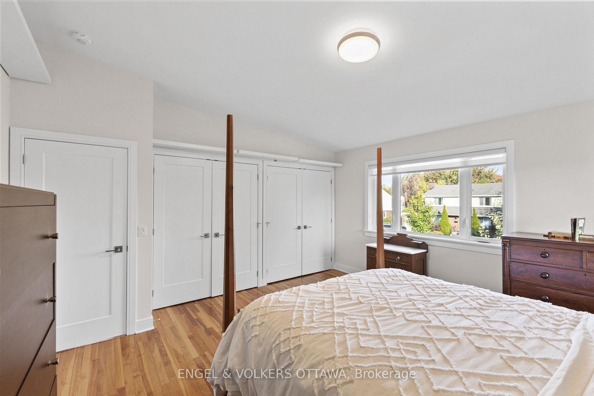 Photo 14 of 826 Quinlan Road, Ottawa, Elmvale Acres — HOMEH