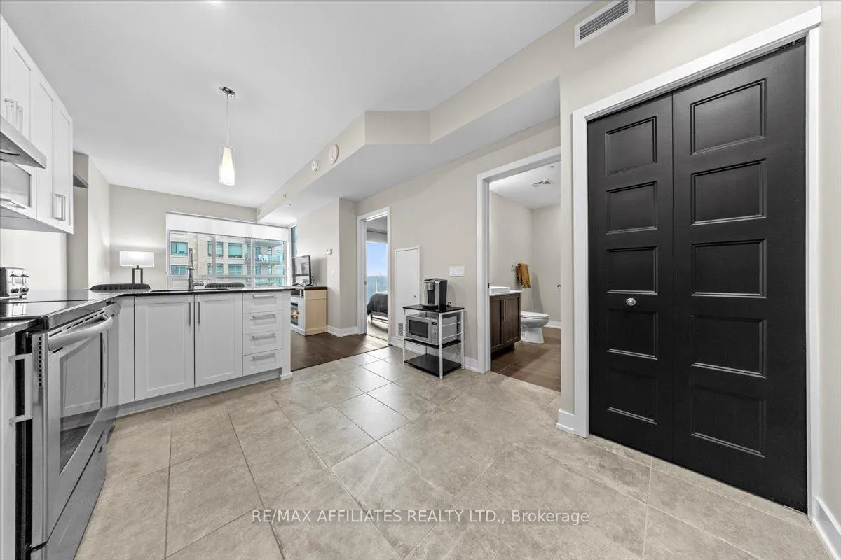 Photo 4 of Unit 407, 200 Inlet Private, Ottawa, Chatelaine Village — HOMEH
