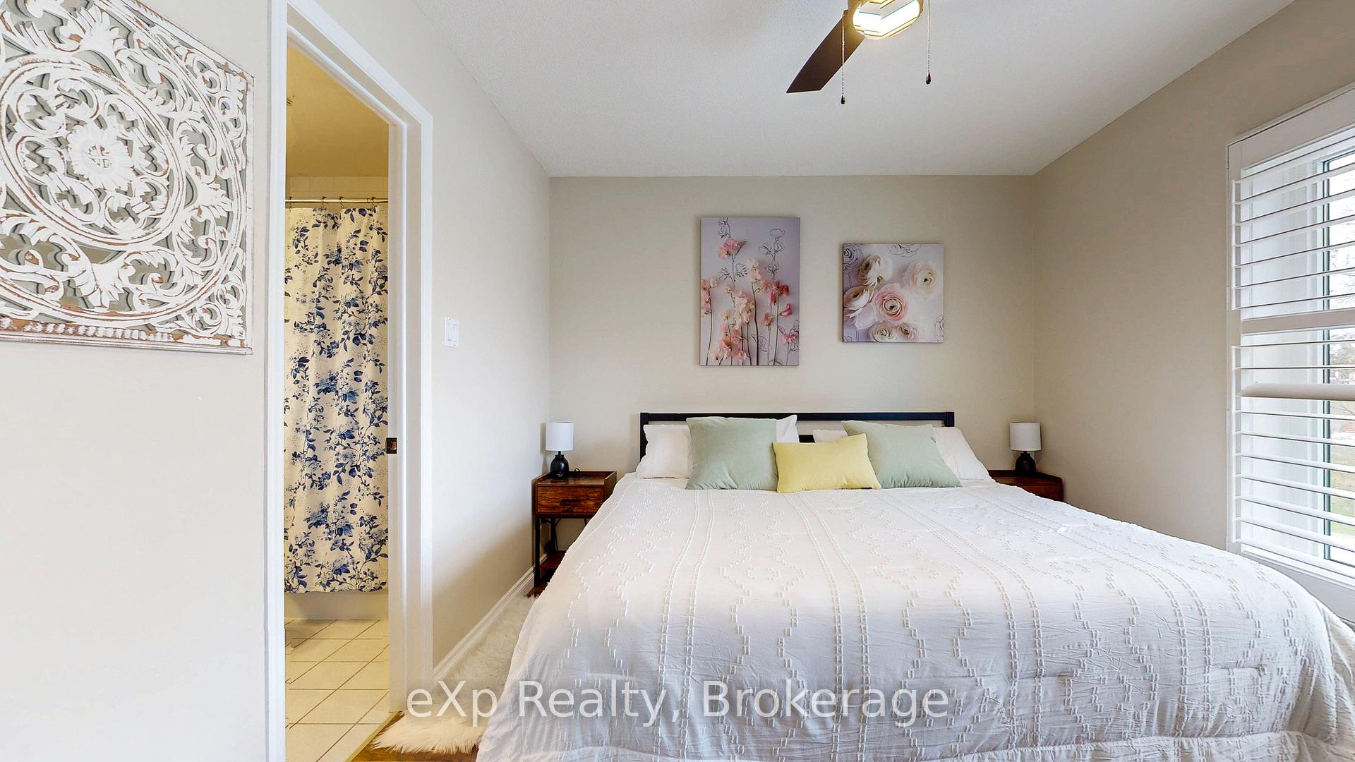 Photo 8 of 337 Mariners Way, Collingwood — HOMEH