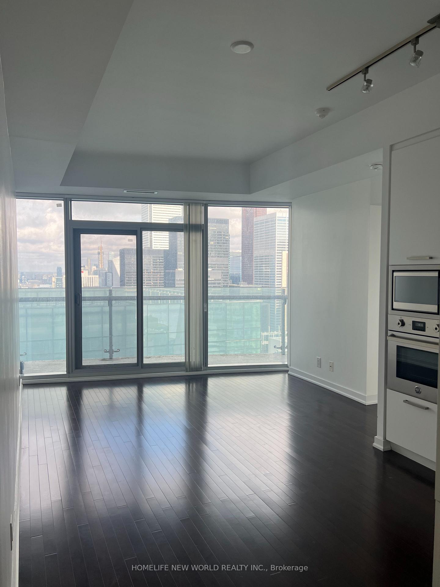 Front of Unit 4910, 14 York Street